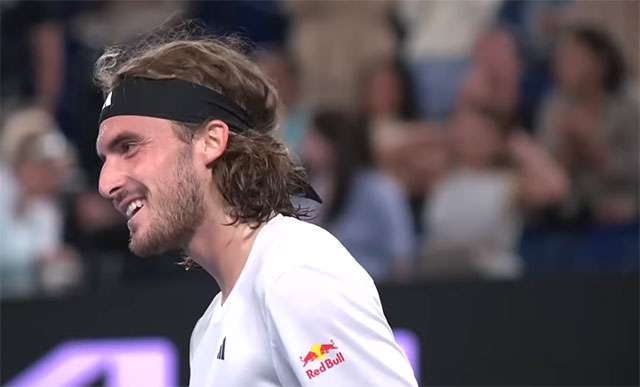 Stefanos Tsitsipas agli Australian Open