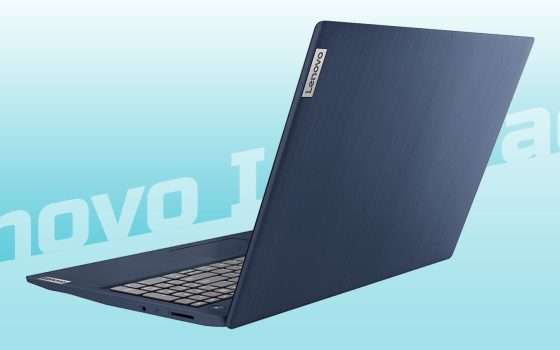 Il notebook Lenovo con Windows 11 a soli 239 euro