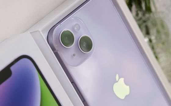 iPhone 15 Plus: cornici più sottili e Dynamic Island