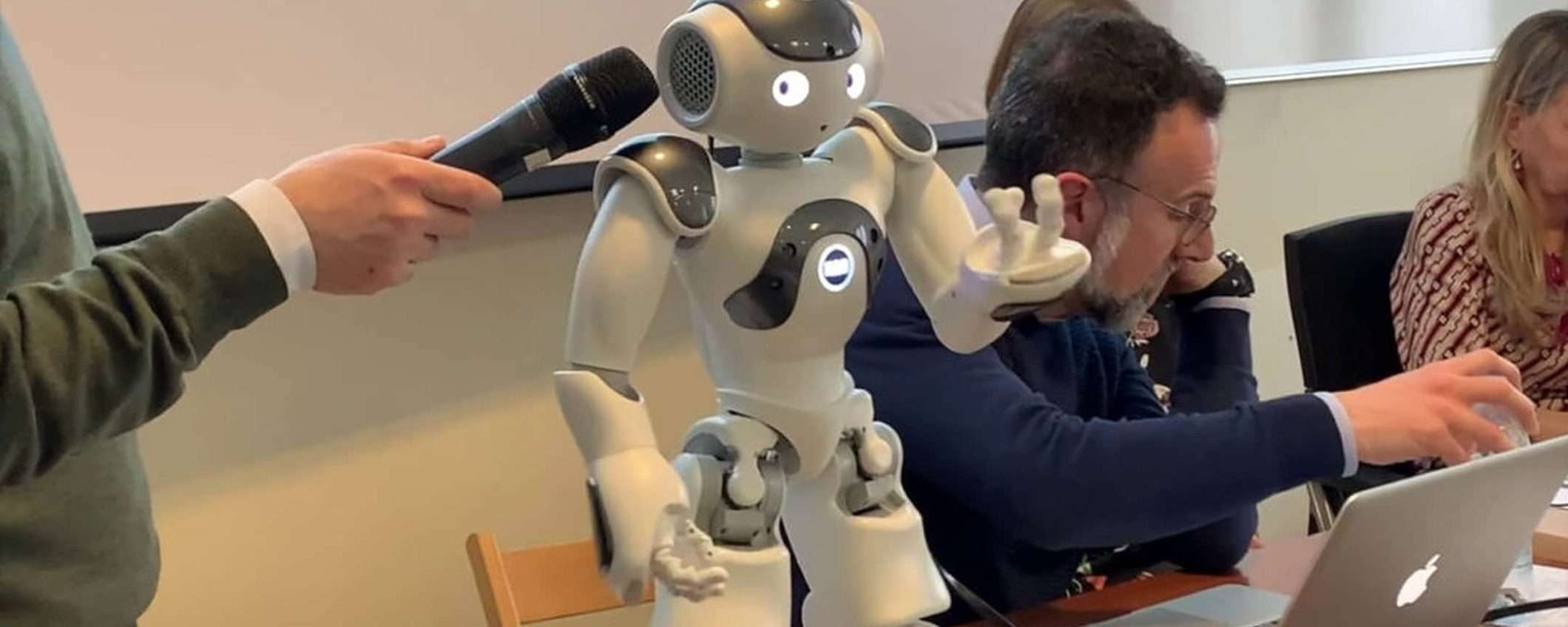 ChatGPT ha un corpo grazie al robot antropomorfo Nao, creato a Milano