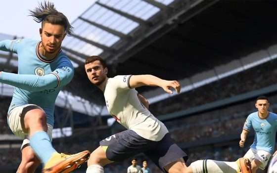 FIFA 23 per PS5 a metà prezzo: un assist a porta vuota