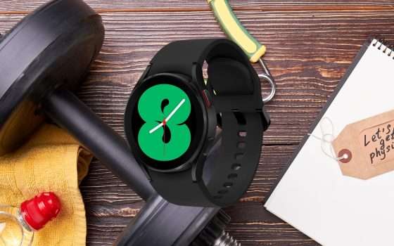 Samsung Galaxy Watch4 in regalo su Amazon