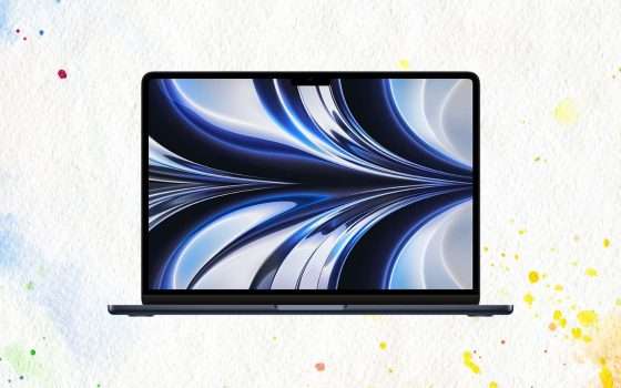 MacBook Air 2022: il prezzo CROLLA su Amazon e risparmi 150 euro