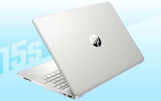 HP 15s: sconto 150€ sul laptop Windows 11 con Intel Core i7