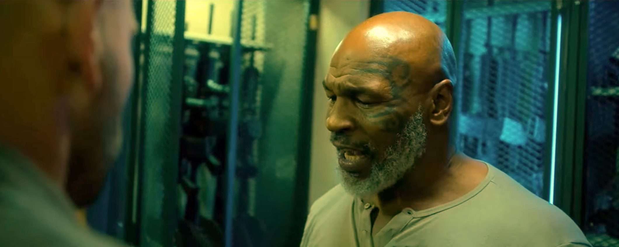 Guarda in streaming il film Medellin con Mike Tyson