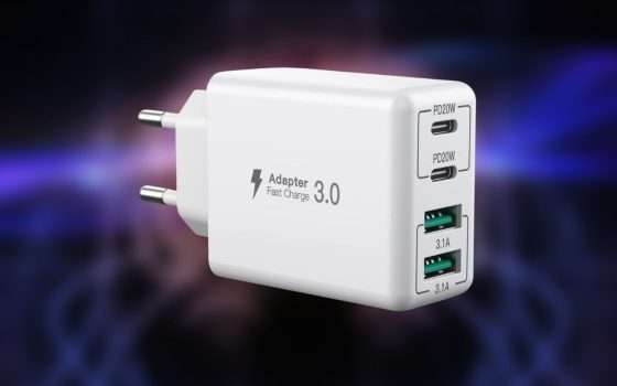 Caricatore USB-C 40W a 4 porte: affare Amazon a soli 12 euro