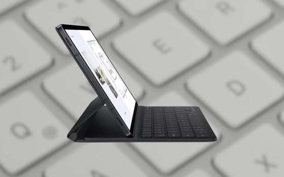 Samsung Book Cover Keyboard Slim: prezzo top al Prime Day