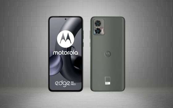 Motorola Moto Edge 30 Neo: display OLED, 64MP e 4020mAh con il 44% di sconto