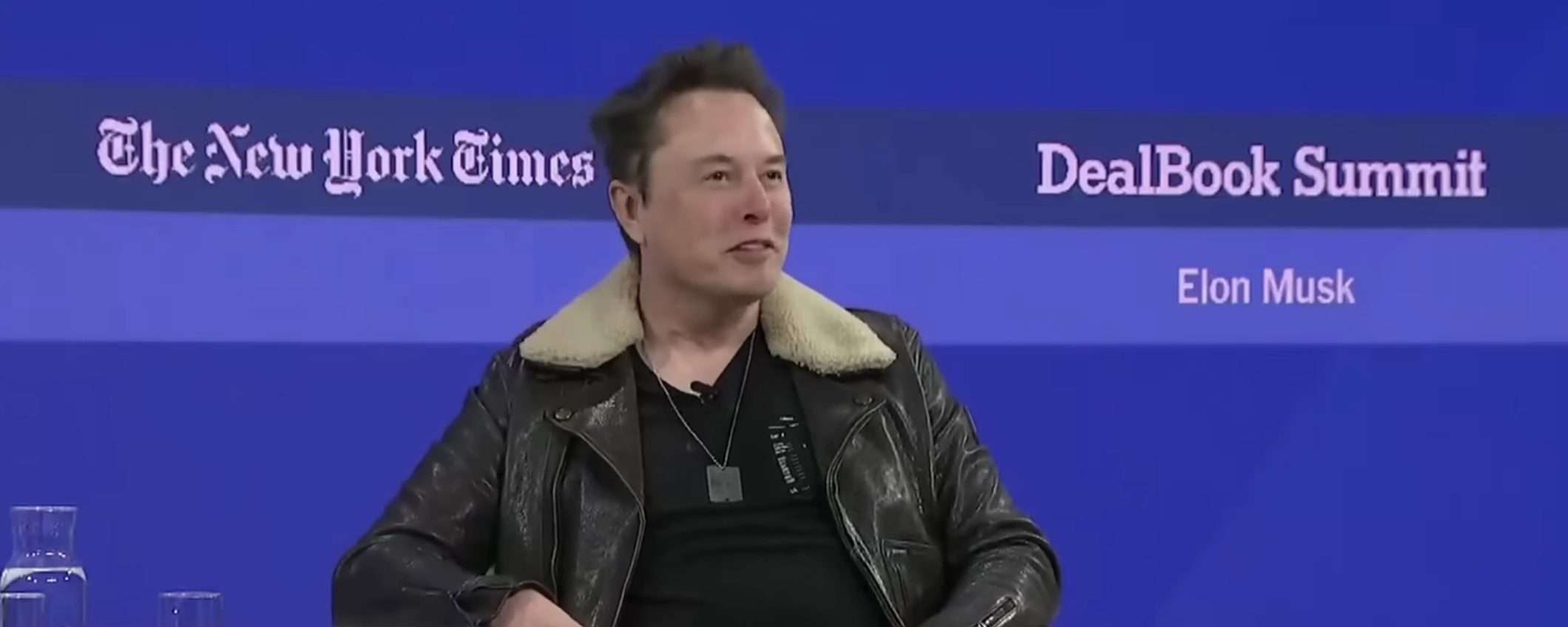 Elon Musk insulta gli inserzionisti che hanno lasciato X (update)