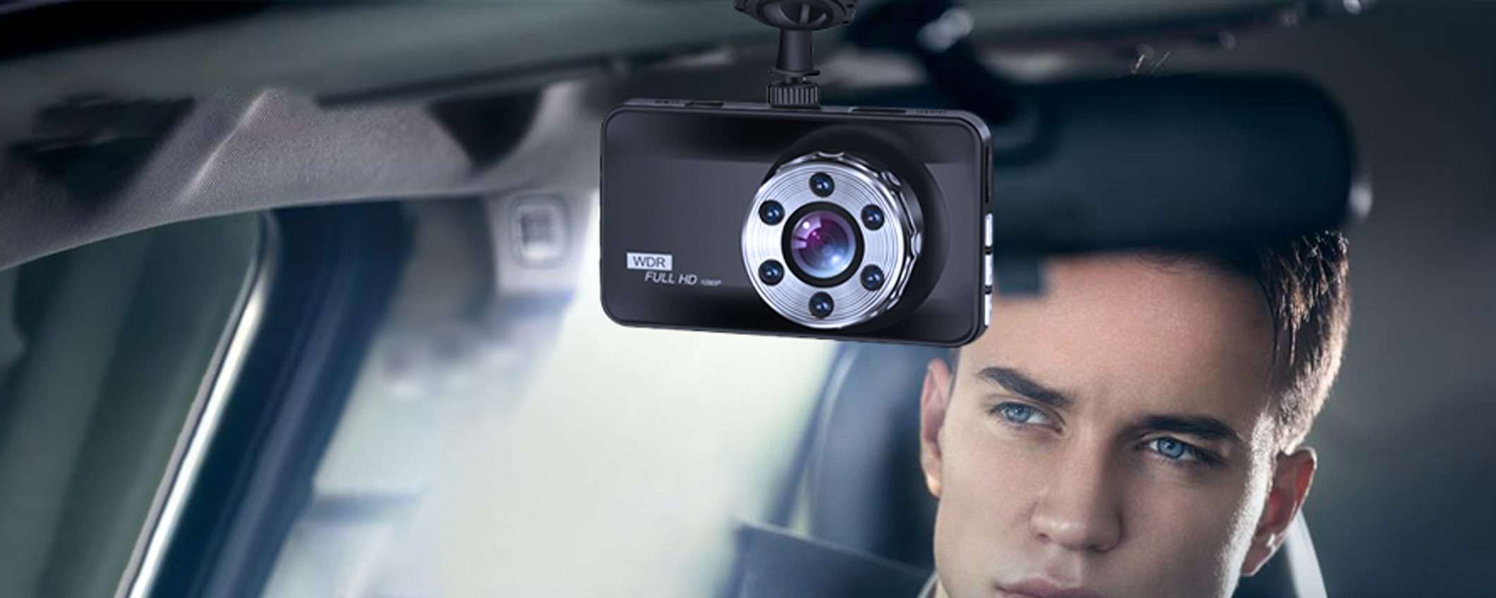 Viaggia sicuro con questa dashcam per auto in offerta (coupon)