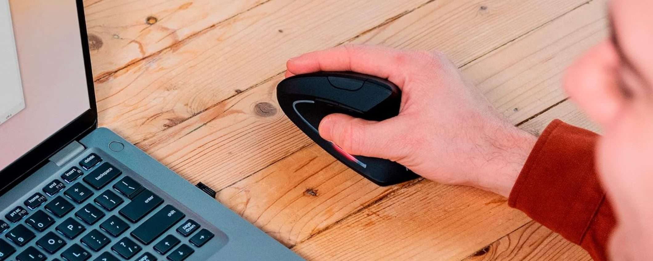 Trust Verto: il mouse verticale wireless più venduto in offerta a meno di 20 euro