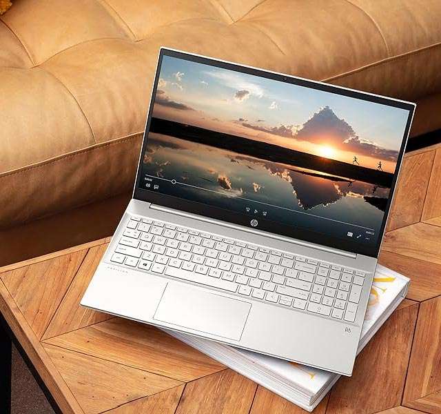 Il design del notebook HP Pavilion Plus 14