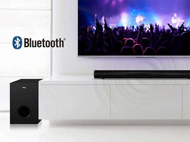 La soundbar TCL S522W con Bluetooth e subwoofer wireless