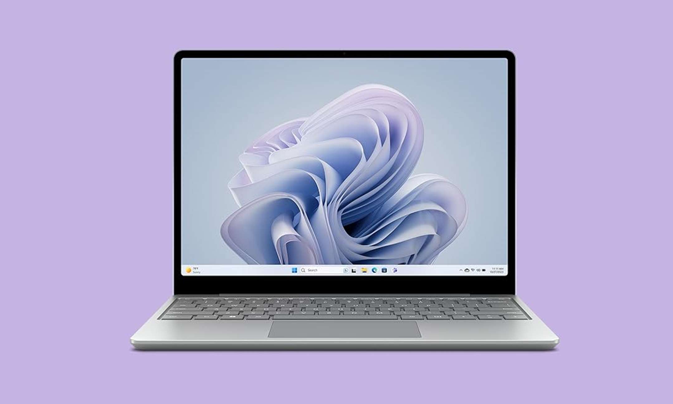 Microsoft Surface Laptop Go 3: la versione con i5 e 16/256GB scontata di 385€ su Amazon