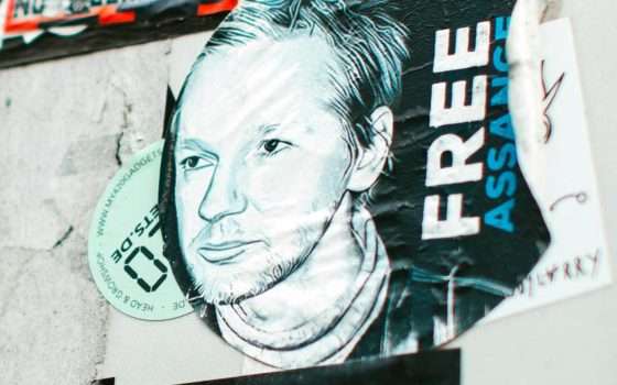 Julian Assange è libero