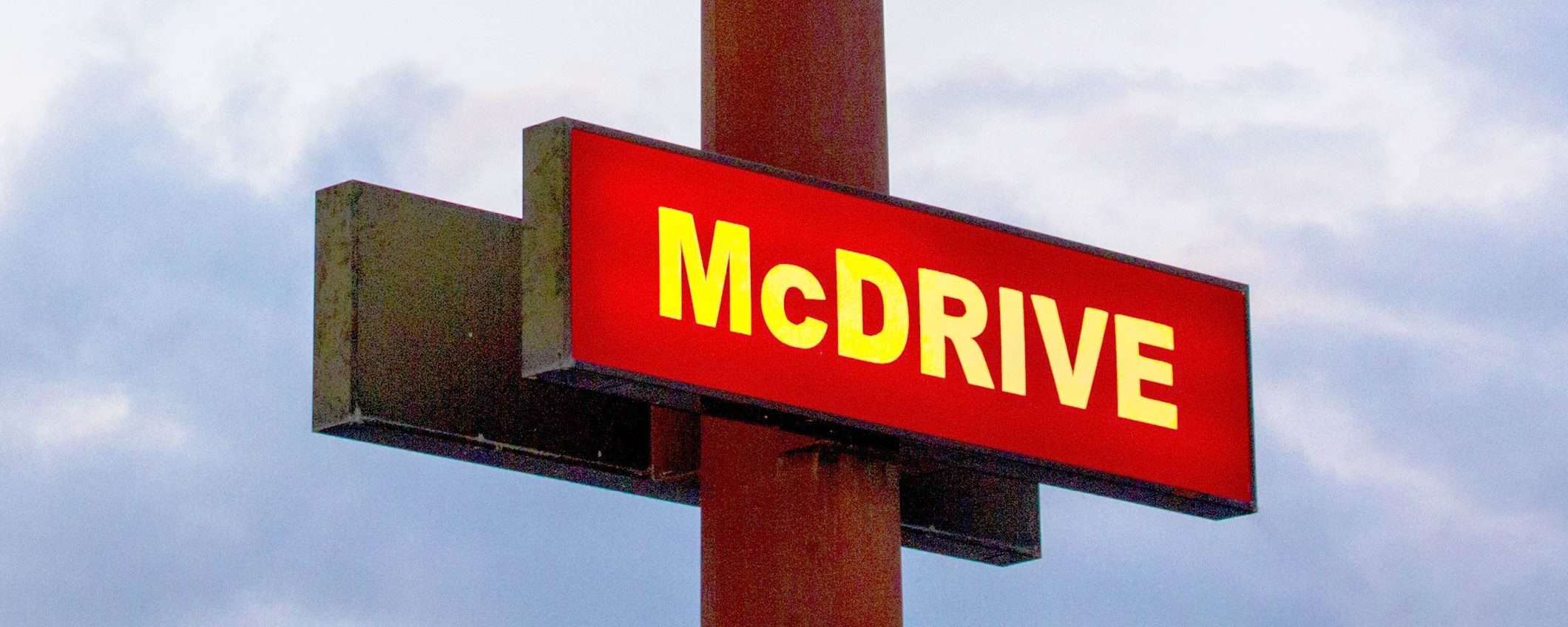 McDonald's rinuncia all'IA per gli ordini del McDrive