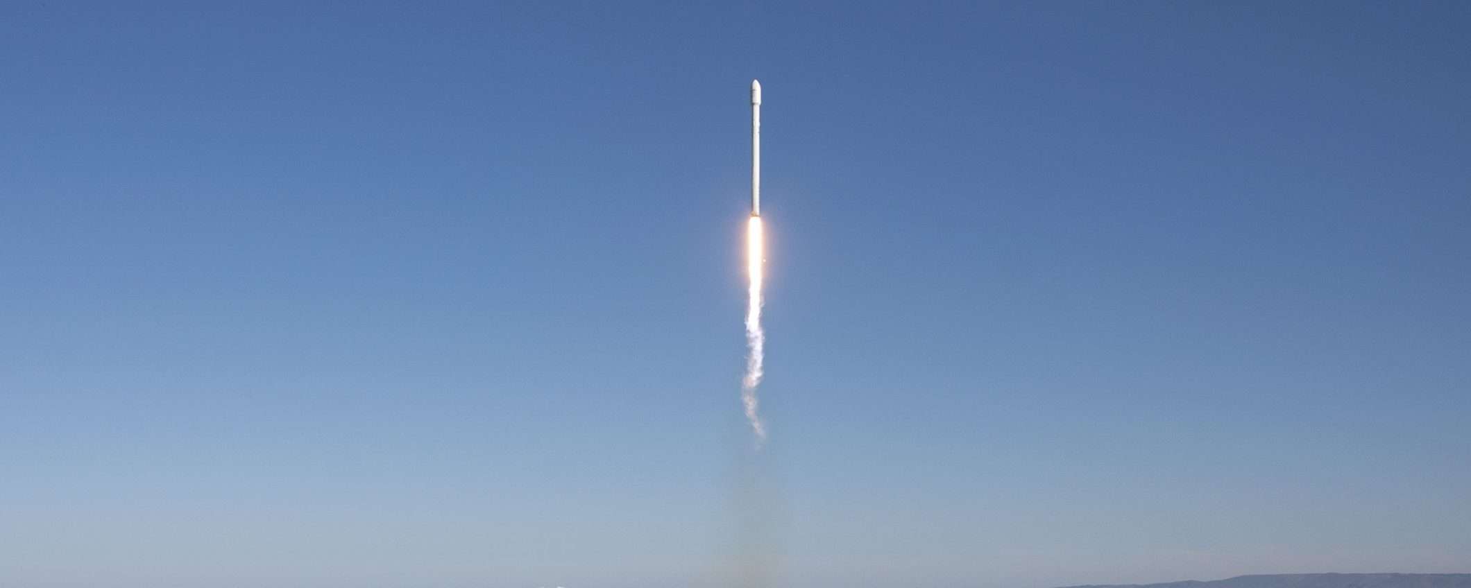 Il miliardario giapponese annulla il viaggio con il razzo di SpaceX
