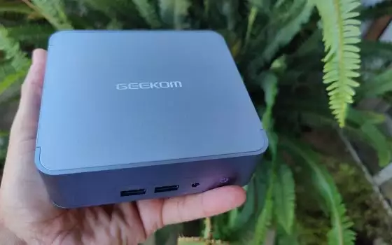 Geekom AX8 Pro: questo Mini PC non teme confronti con nessuno