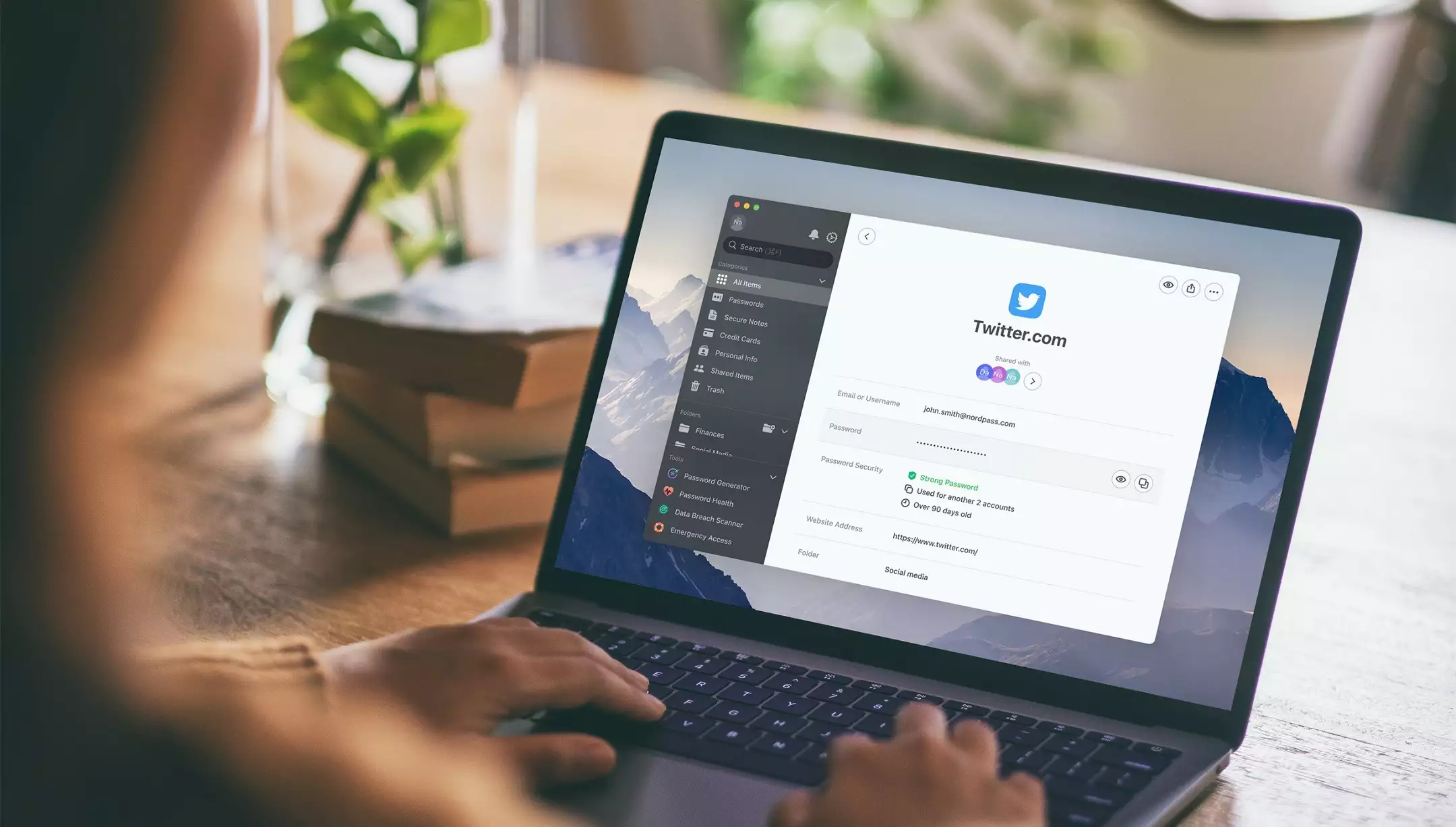 Conservare le password aziendali ora è più semplice: prova gratis NordPass
