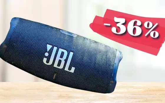 JBL Charge 5 è lo speaker Bluetooth per fare FESTA, autonomia 20h