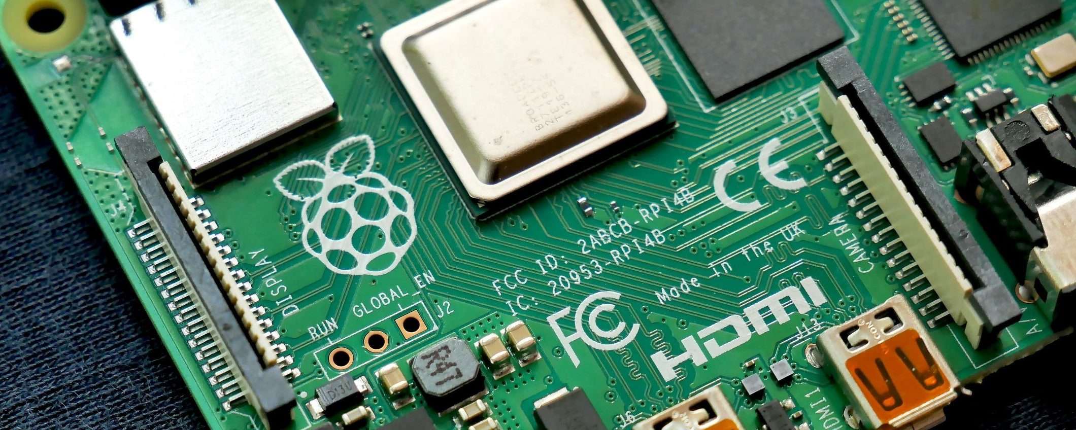 Fwupd 1.9.22: arriva il supporto non ufficiale per Raspberry Pi 5