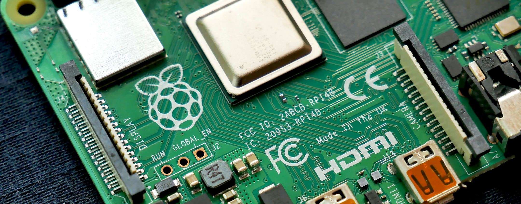 Fwupd 1.9.22: arriva il supporto non ufficiale per Raspberry Pi 5