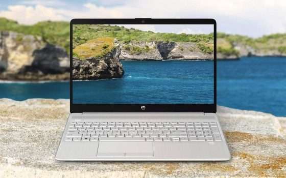 -300€: MAXI SCONTO su HP Laptop 15s con Intel Core e W11