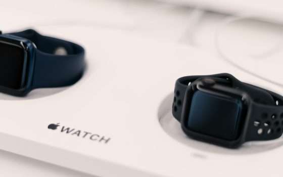 Apple Watch SE: nuovo modello con cassa in plastica?