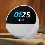 SVEGLIA: il nuovo Echo Spot al minimo storico è su Amazon