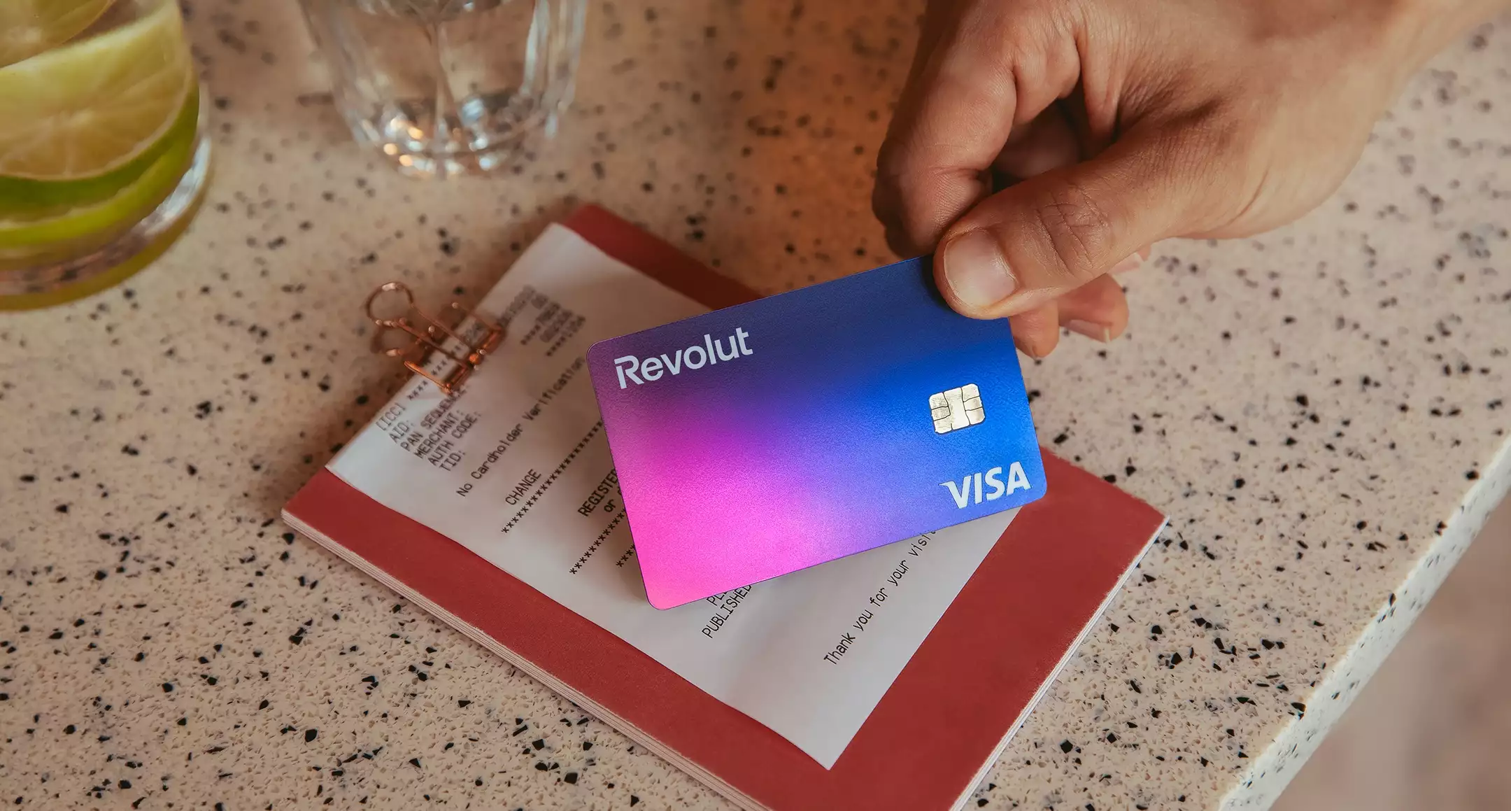 Cashback con Revolut: fino a 1,2% per i professionisti, come funziona la promo