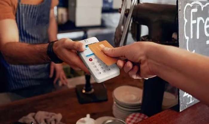 Il lettore di carte myPOS Go Combo