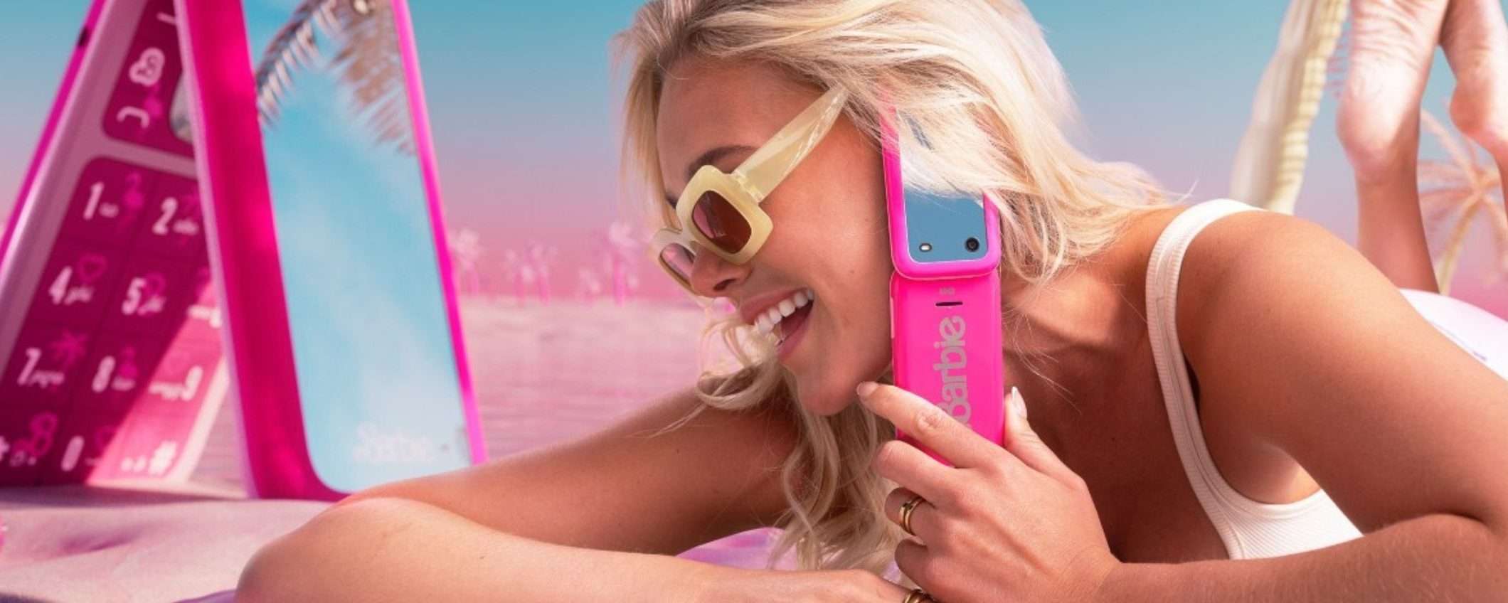 Rosa e chic, il telefono di Barbie a meno di 130 euro