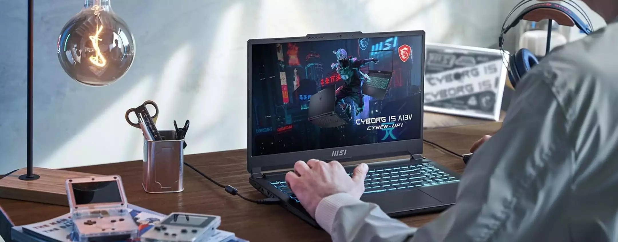 MSI Cyborg 15: notebook da gaming (i7+RTX 4050) in sconto Back to School