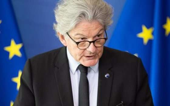 Thierry Breton si dimette e critica Ursula von der Leyen