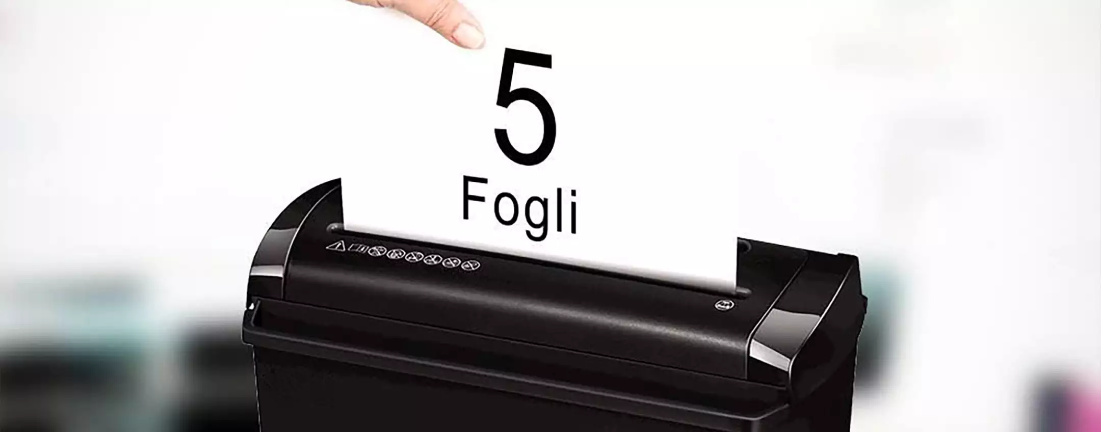 Cerchi un distruggi documenti economico? Eccolo: Fellowes P-25S