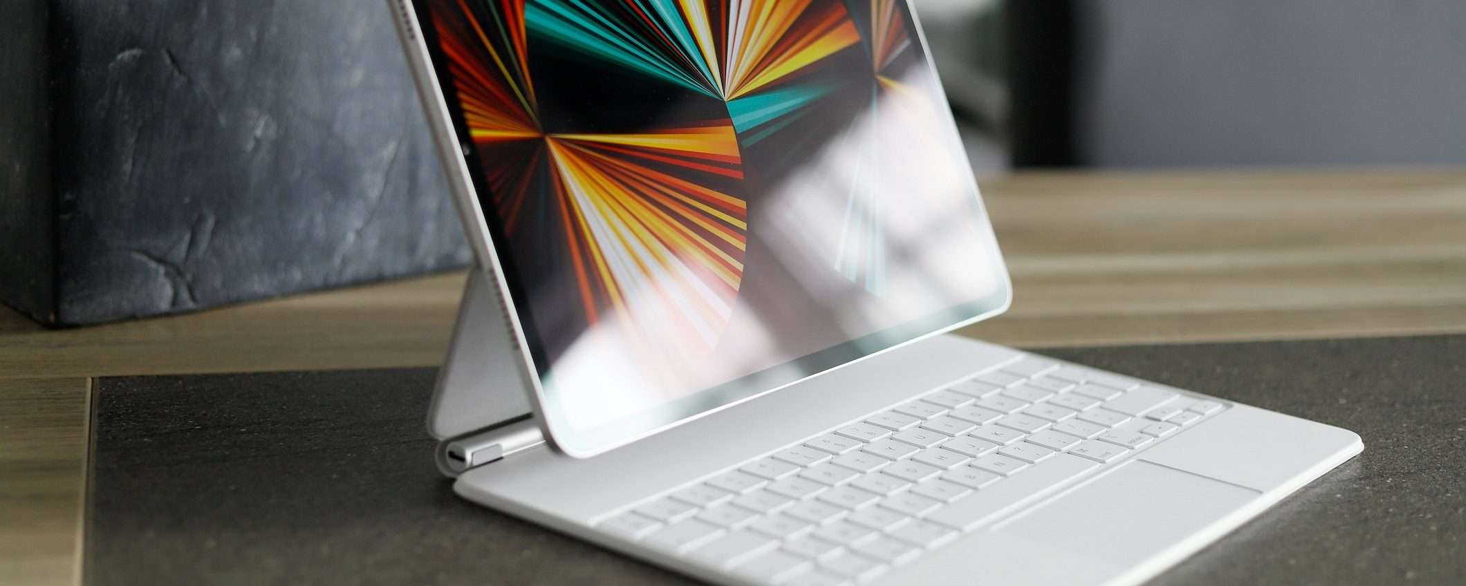 Apple: nuova Magic Keyboard per gli iPad entry level