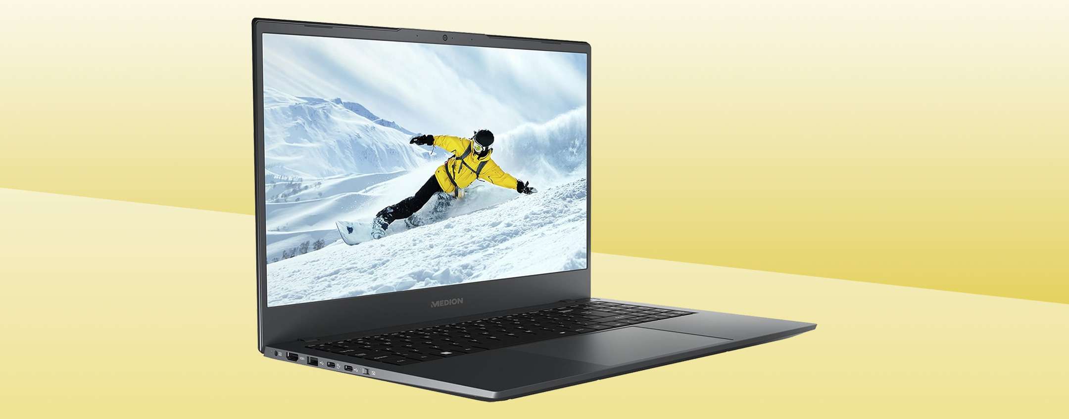 Laptop con Intel Core e Windows 11 a soli 312€: guarda che sconto