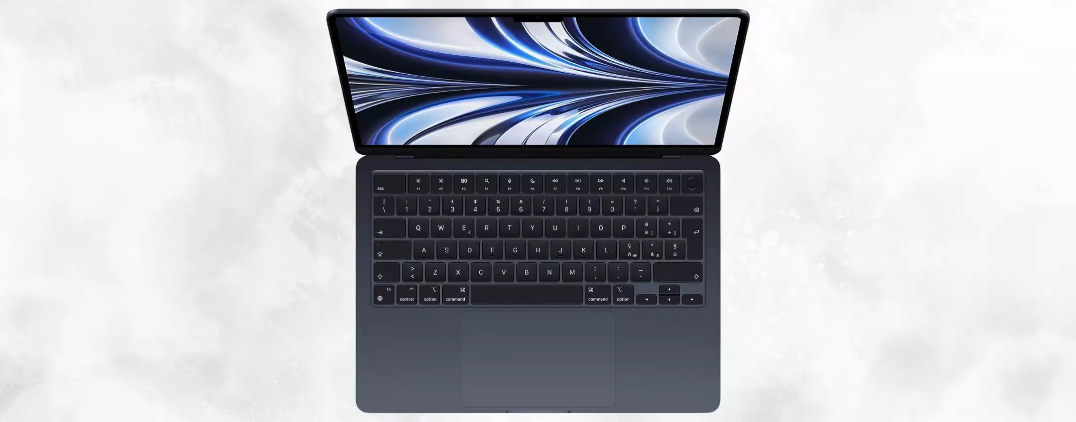 MacBook Air 13″ M2 Mezzanotte: ritorno al minimo storico Amazon (-24%)