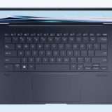 ASUS Zenbook 14 OLED con Intel Core Ultra e monitor 3K a -400€