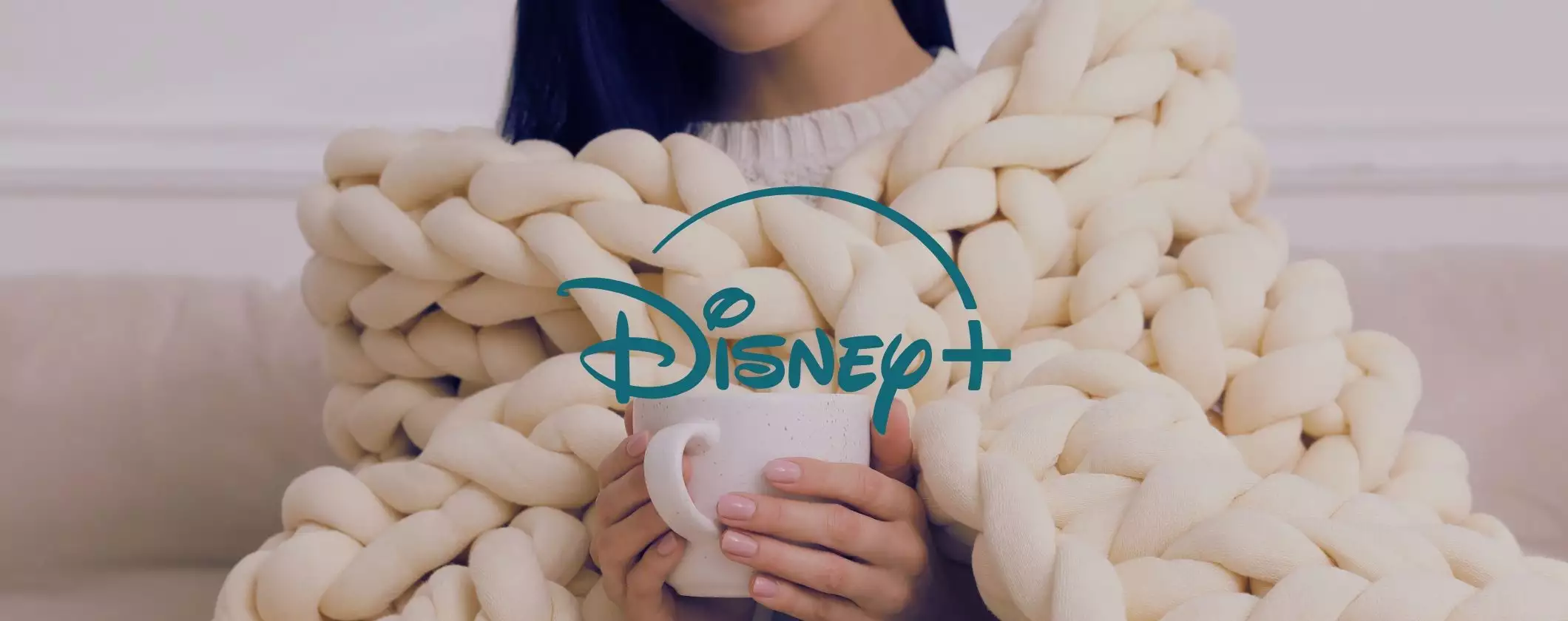 Disney+ e cioccolata calda: ecco le serie TV da vedere in autunno