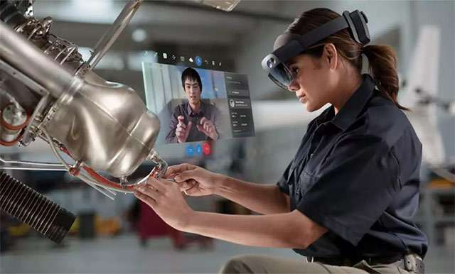 l visore HoloLens 2 di Microsoft