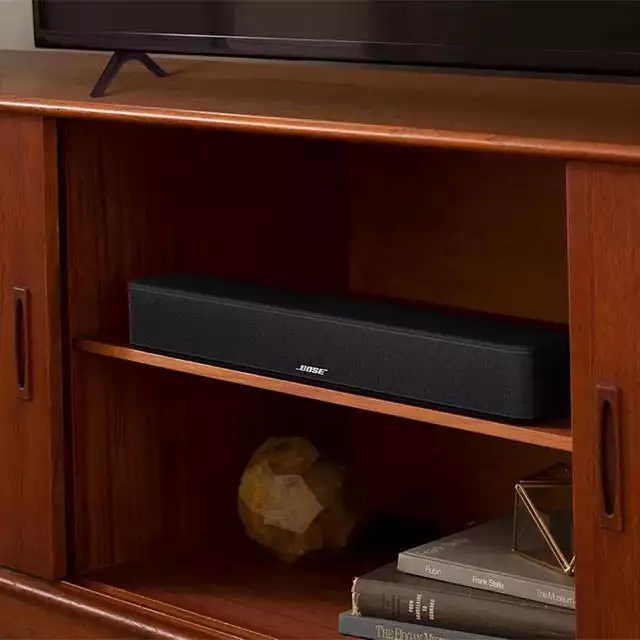 Il design della soundbar Bose Solo