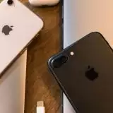 iOS 18.2 permette di eliminare dati sulla posizione di foto e video