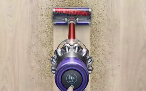 Aspirapolvere Dyson V11 Fluffy a prezzo shock su eBay