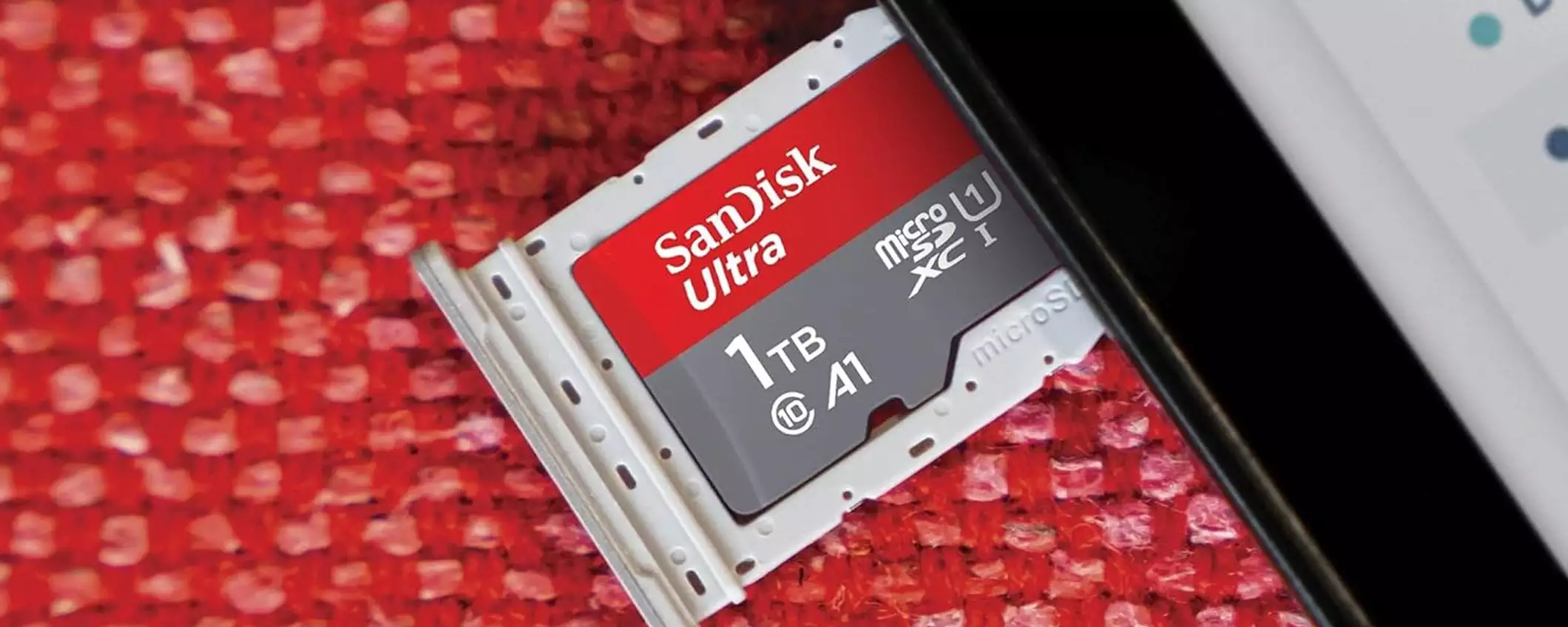 microSD 1 TB (150 MB/s): SanDisk Ultra a meno di metà prezzo