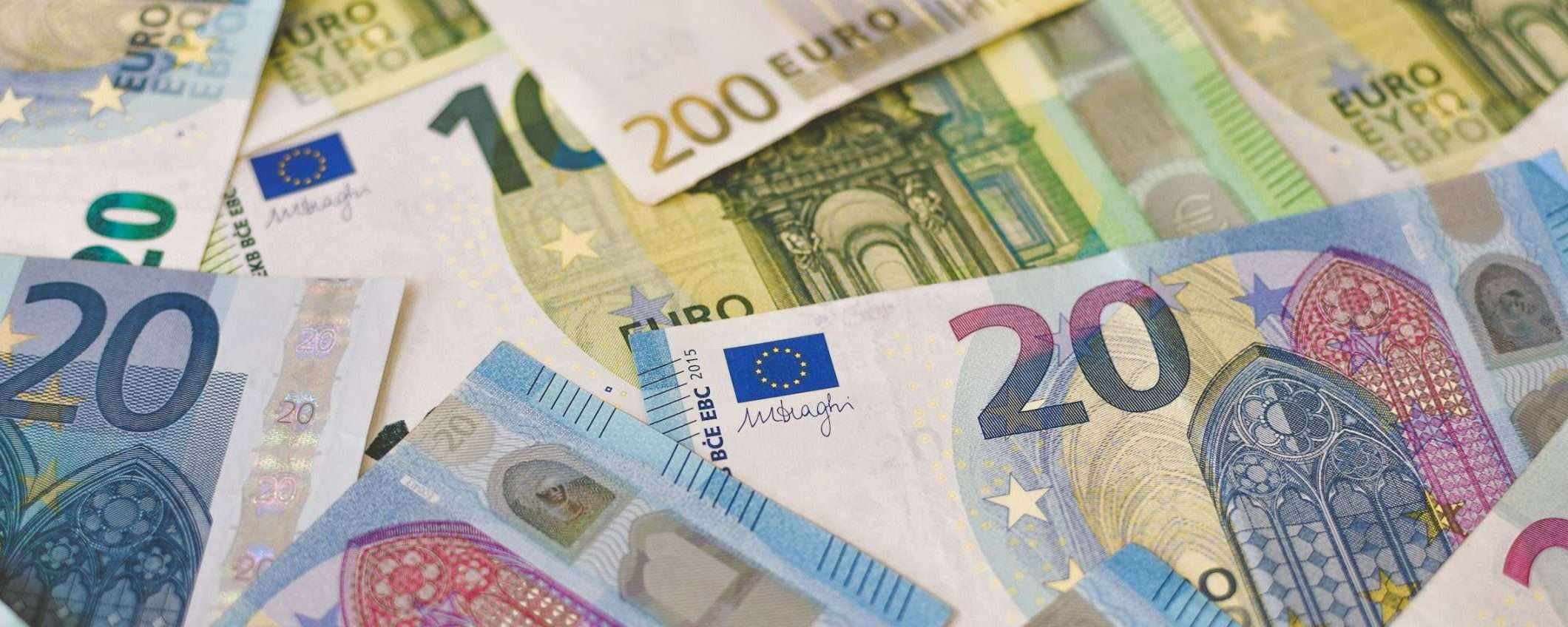 Bonifici istantanei dal 9 gennaio senza costi extra