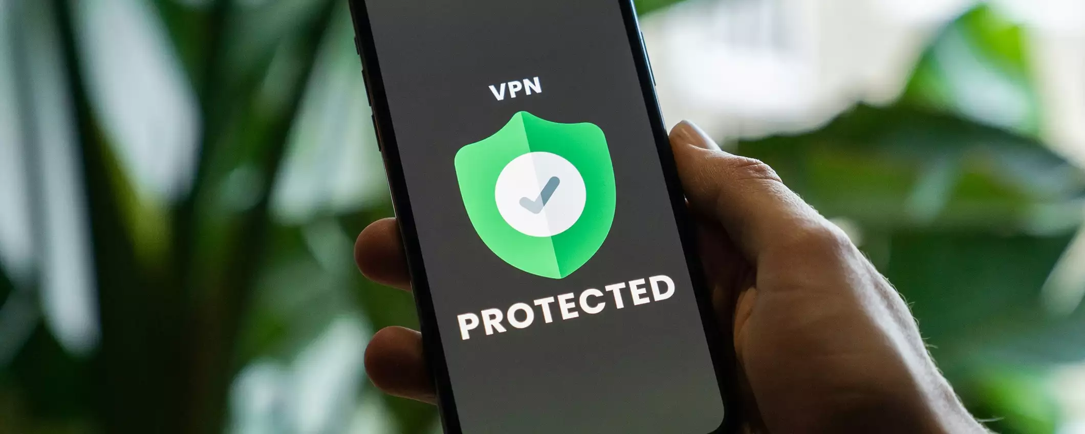 Proteggi la tua identità online con ExpressVPN, la VPN con IP italiano