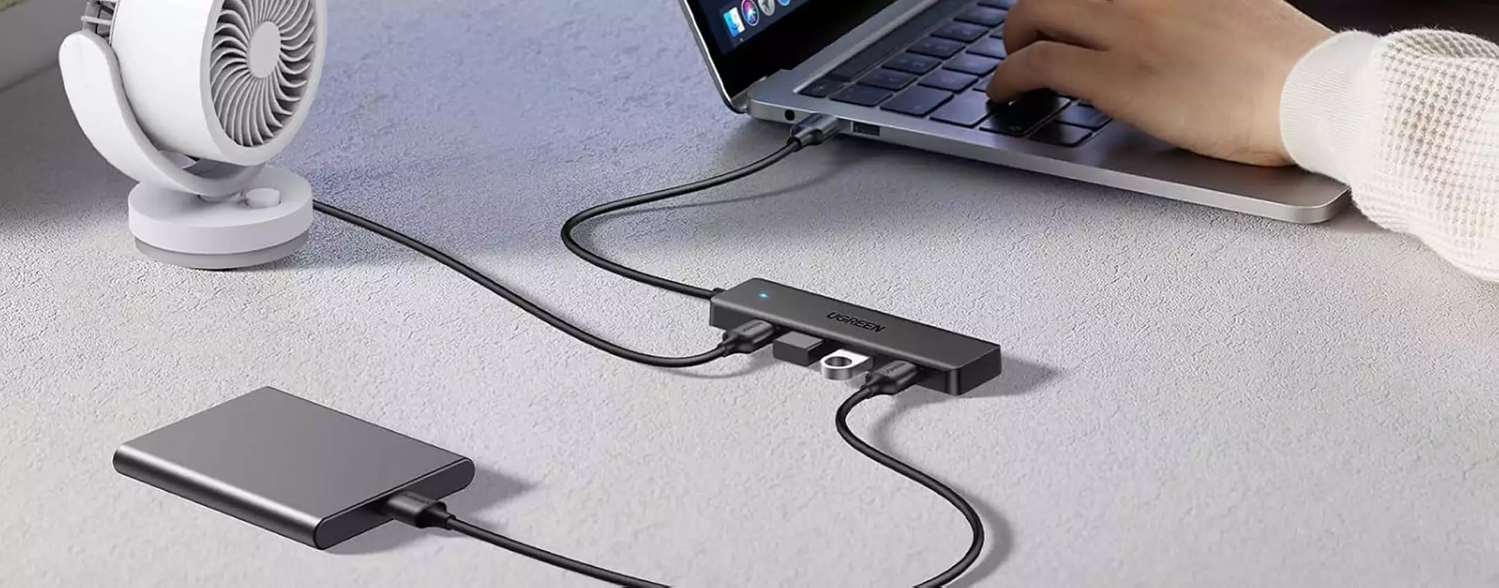 Hub USB con 4 porte: CROLLA IL PREZZO, tuo a soli 8 euro