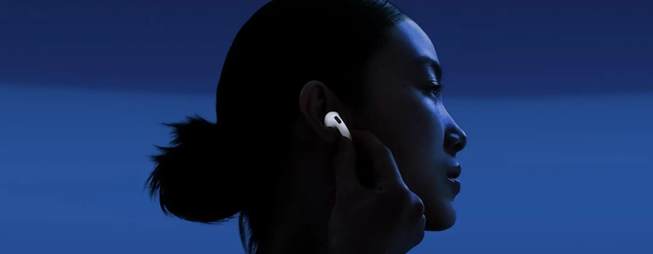 Gli Apple AirPods 4 ANC sono pazzeschi e in offerta su Amazon