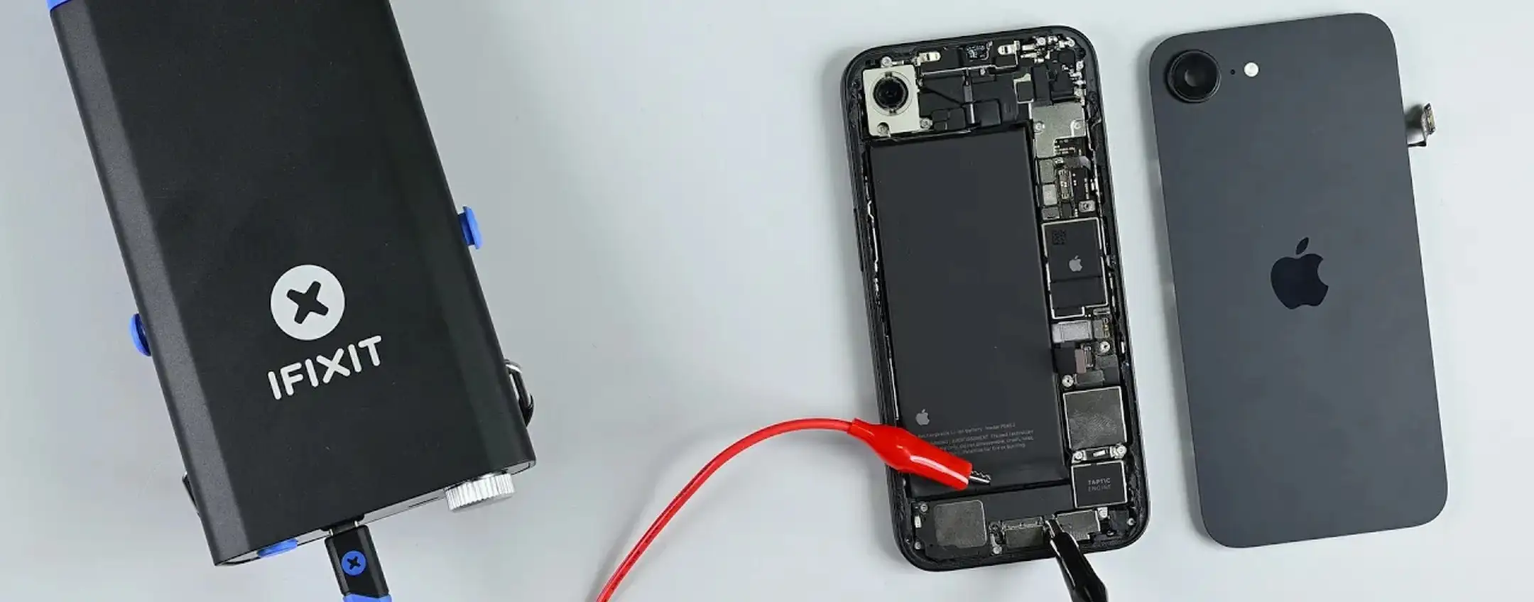 iFixit mostra i segreti del nuovo iPhone 16e